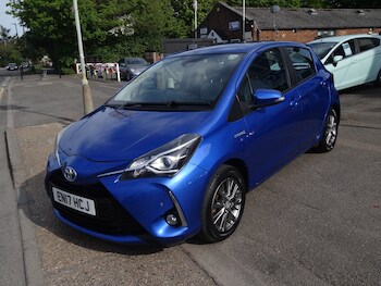 Used Toyota Yaris 2017 for sale - 78412950: Photo