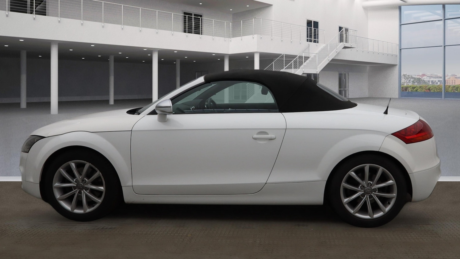 Used Audi TT 2011 for sale - 78022509: Photo 5