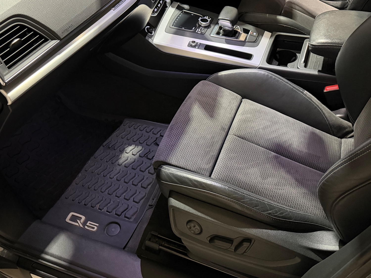 Used Audi Q5 2017 for sale - 77979089: Photo 12