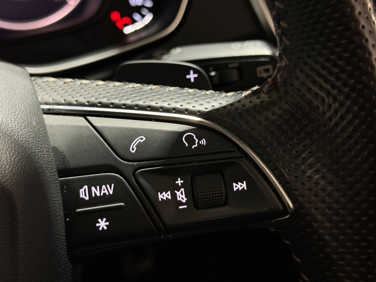 Used Audi Q5 2017 for sale - 77979089: Photo 22