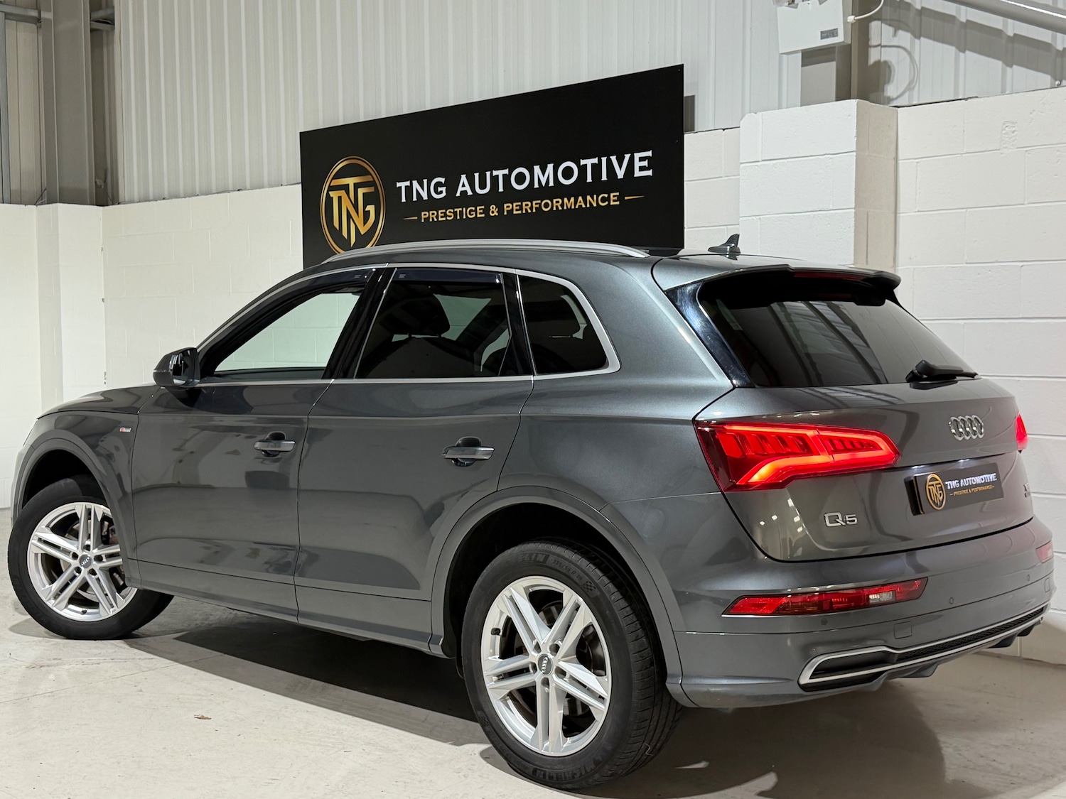 Used Audi Q5 2017 for sale - 77979089: Photo 7