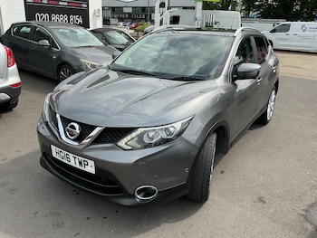 Used Nissan Qashqai 2016 for sale - 78745809: Photo