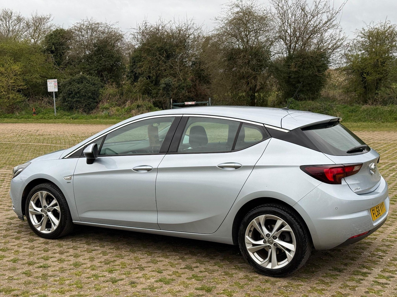 Used Vauxhall Astra 2018 for sale - 78069809: Photo 10