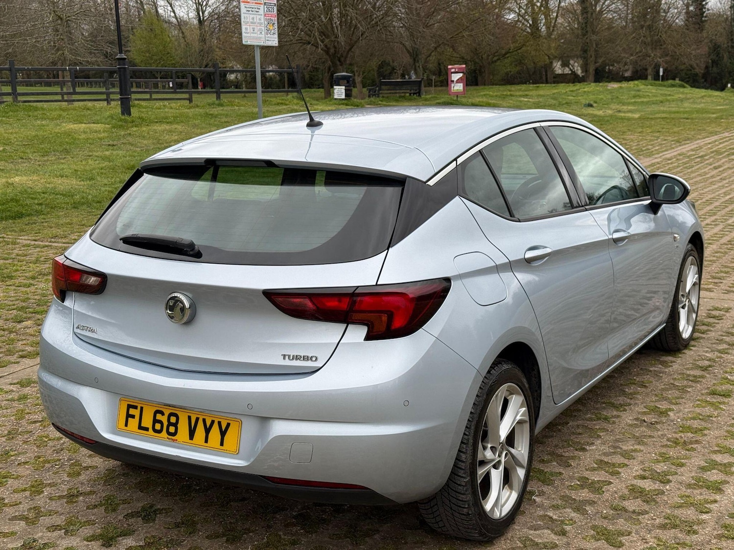Used Vauxhall Astra 2018 for sale - 78069809: Photo 18