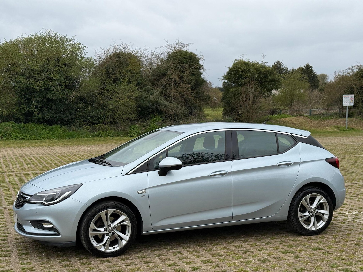 Used Vauxhall Astra 2018 for sale - 78069809: Photo 8