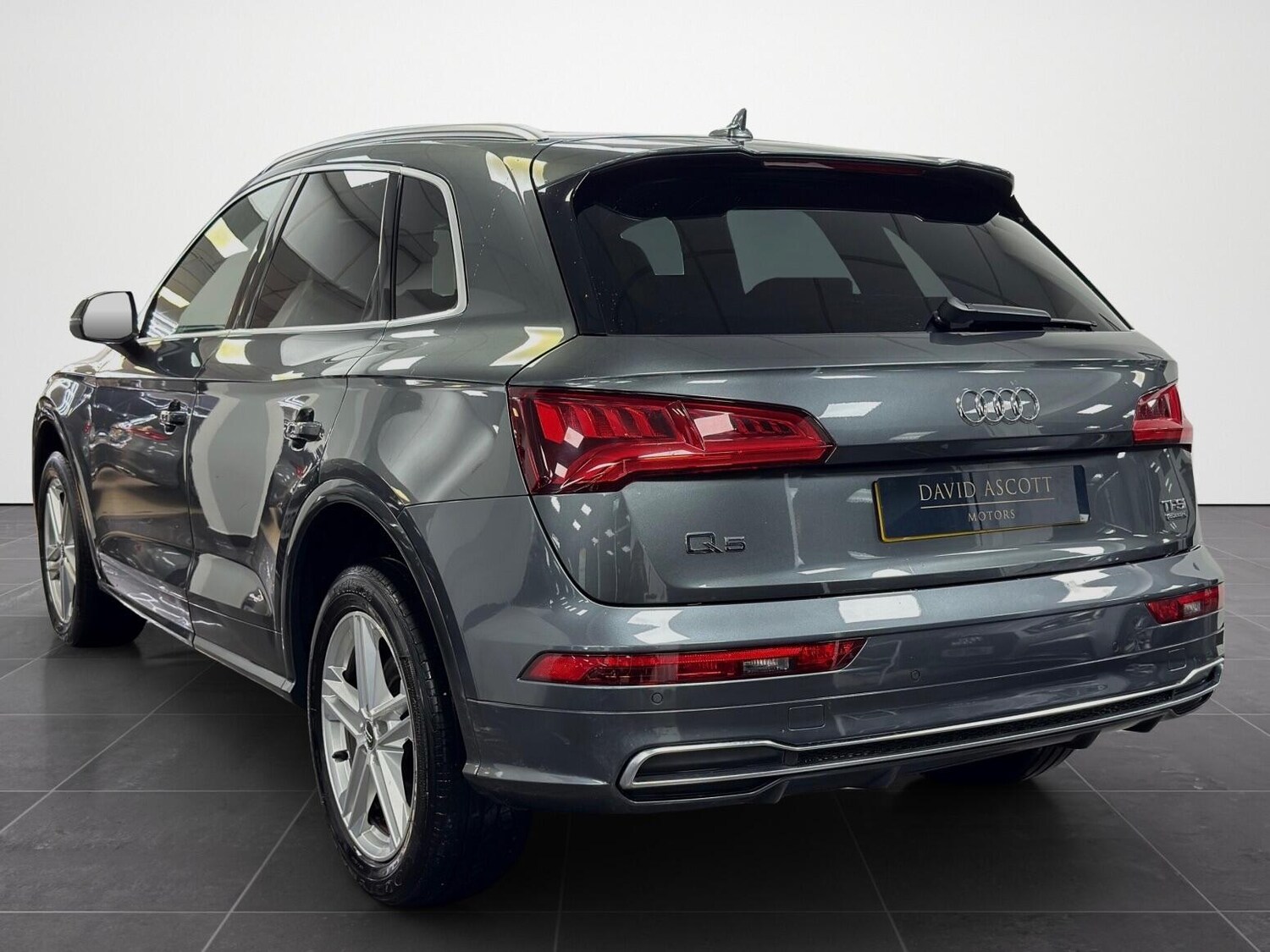 Used Audi Q5 2017 for sale - 77762506: Photo 3