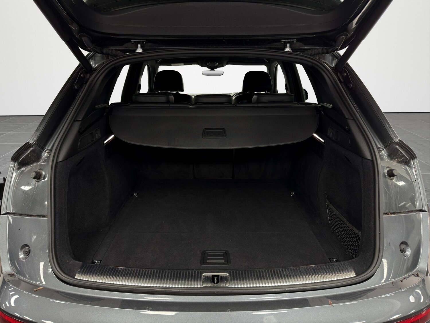 Used Audi Q5 2017 for sale - 77762506: Photo 8