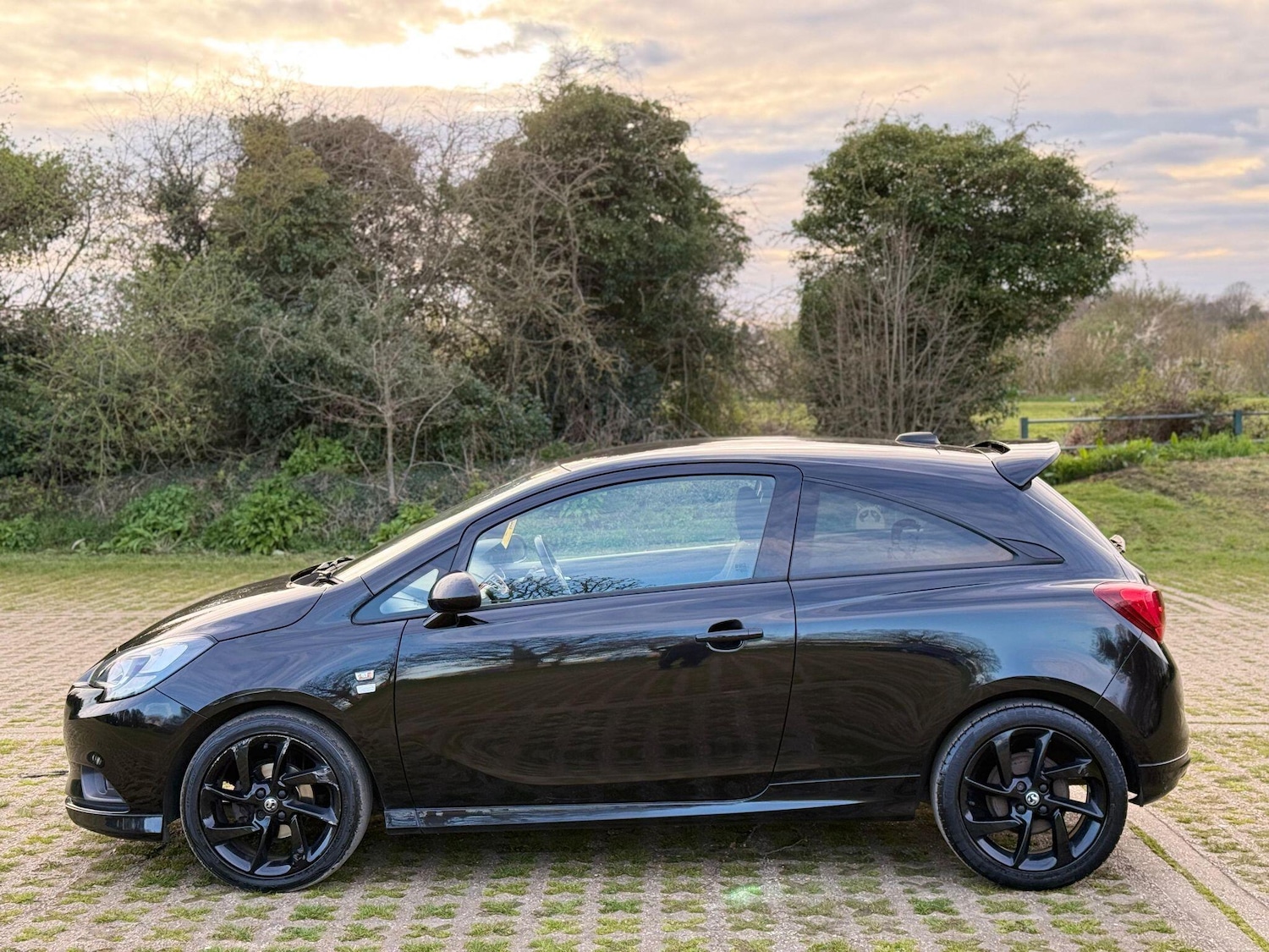 Used Vauxhall Corsa 2017 for sale - 78049898: Photo 8