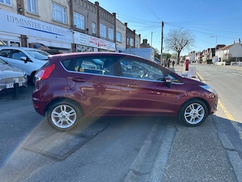 Used Ford Fiesta 2014 for sale - 77971902: Photo