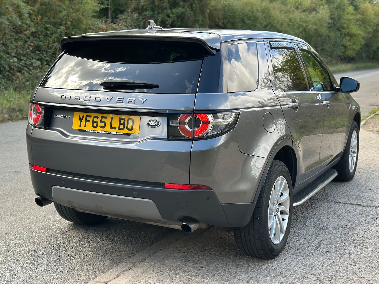 Used Land Rover Discovery Sport 2015 for sale - 77942412: Photo 4