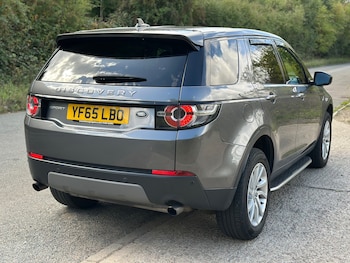 Used Land Rover Discovery Sport 2015 for sale - 77942412: Photo