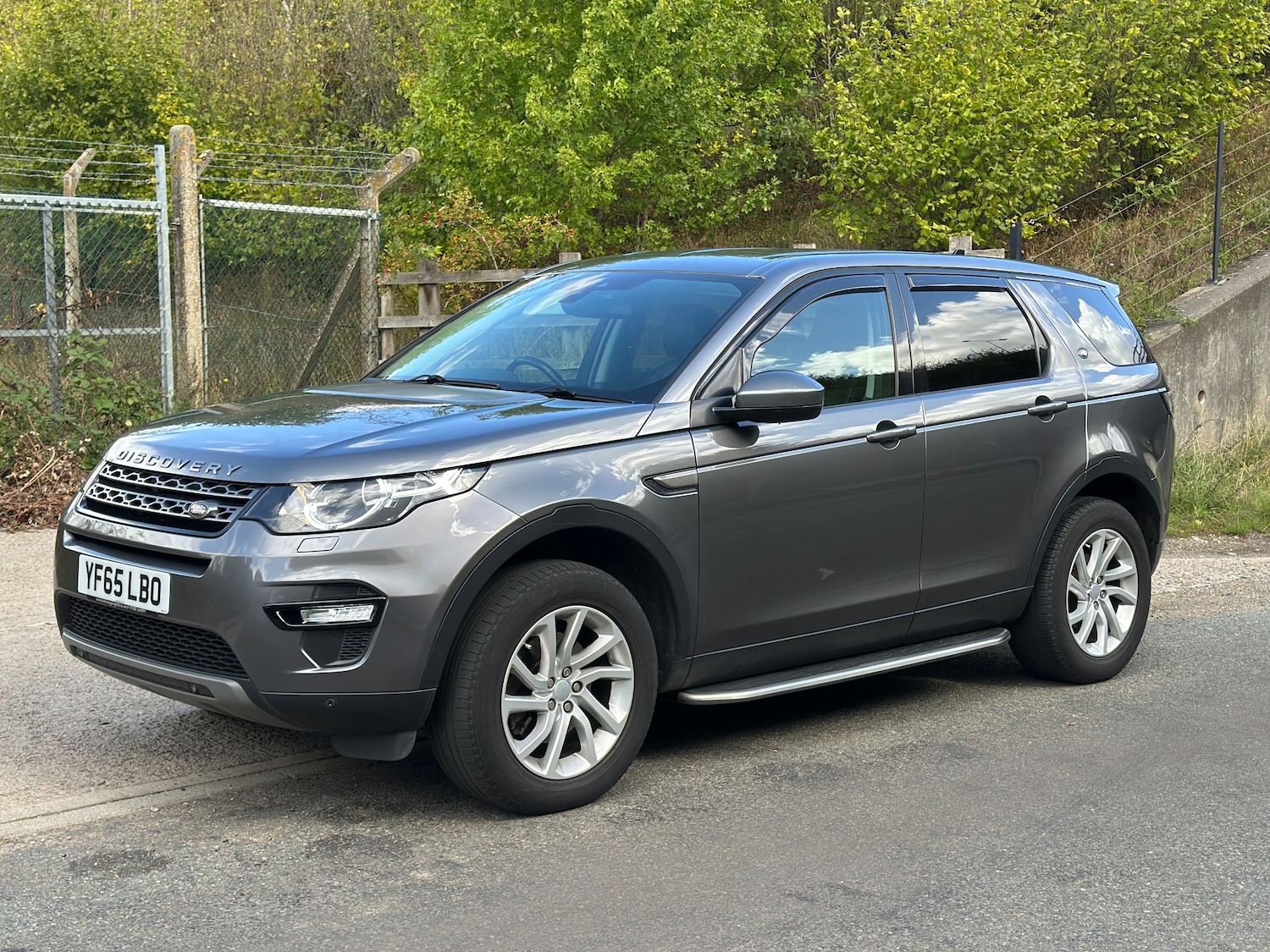 Used Land Rover Discovery Sport 2015 for sale - 77942412: Photo 9