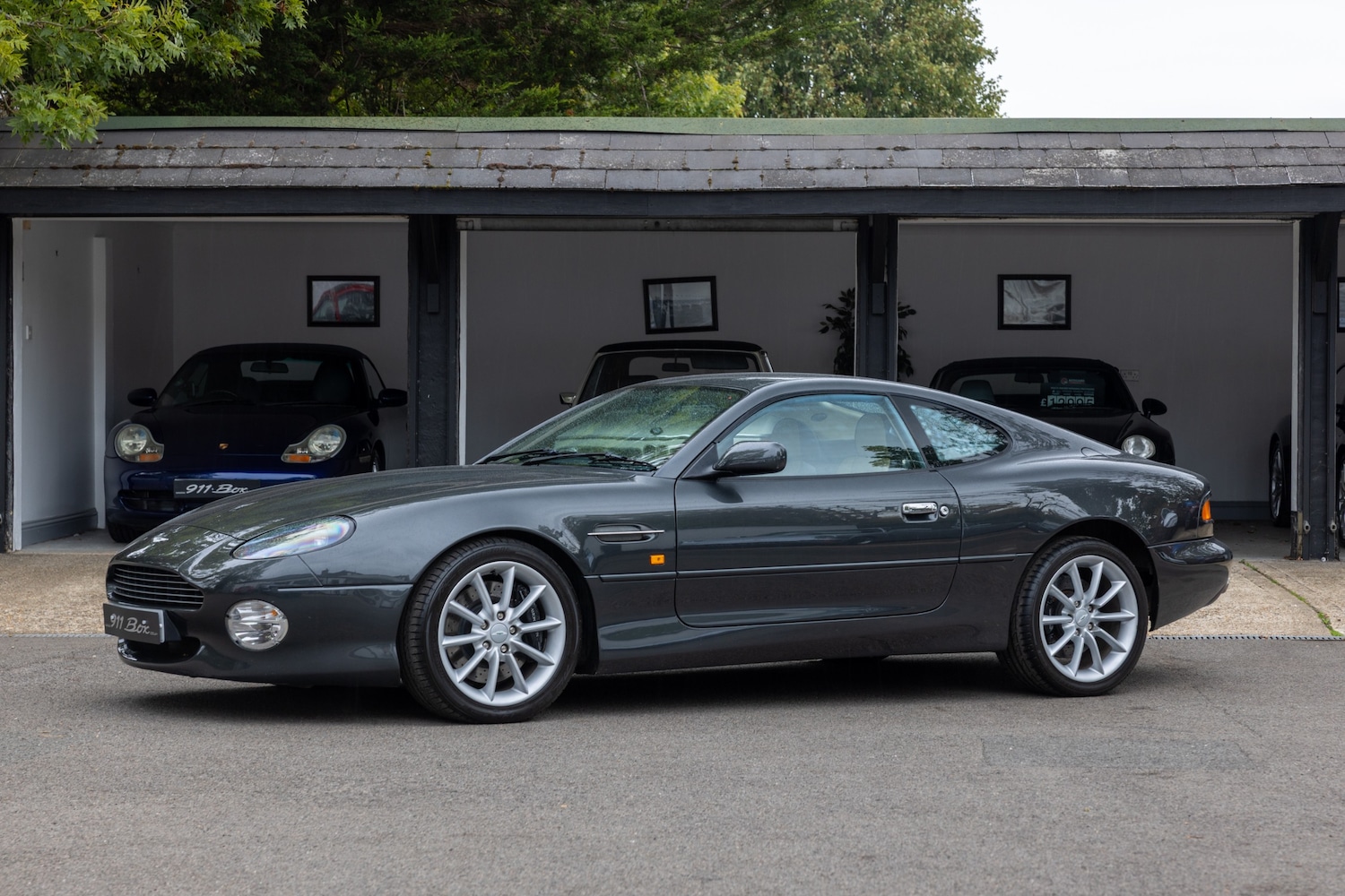 Used Aston Martin DB7 2002 for sale - 77927771: Photo 2