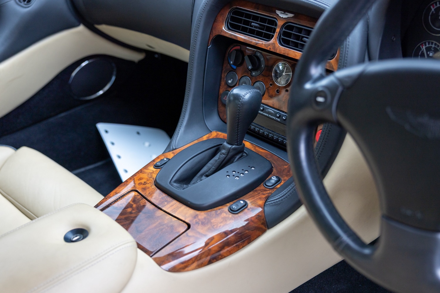 Used Aston Martin DB7 2002 for sale - 77927771: Photo 8