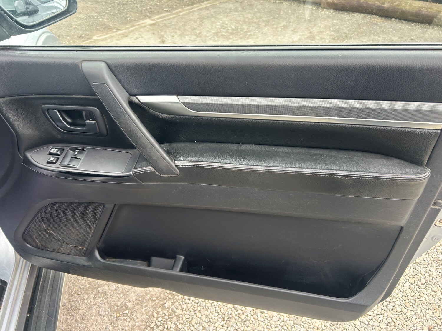 Used Mitsubishi Shogun 2010 for sale - 78111875: Photo 21