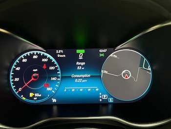 Used Mercedes-Benz C Class 2018 for sale - 77894033: Photo