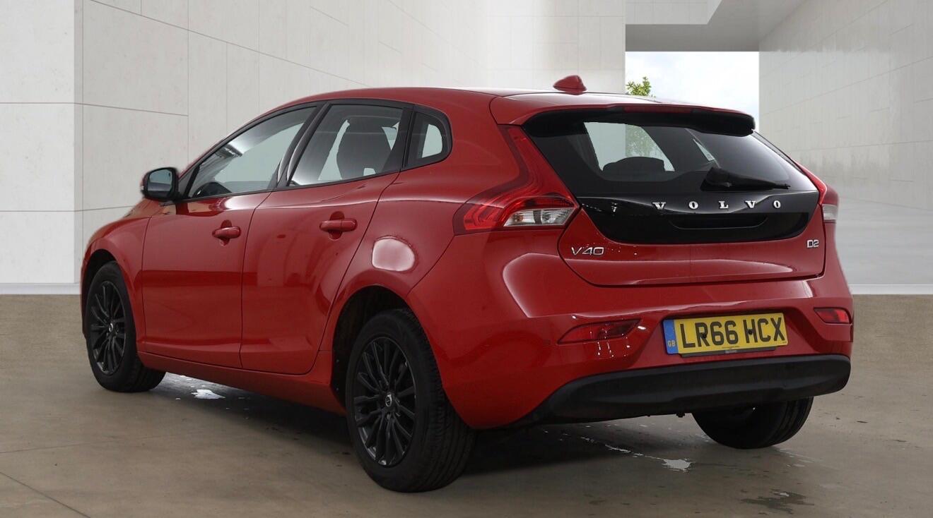 Used Volvo V40 2016 for sale - 78137241: Photo 10