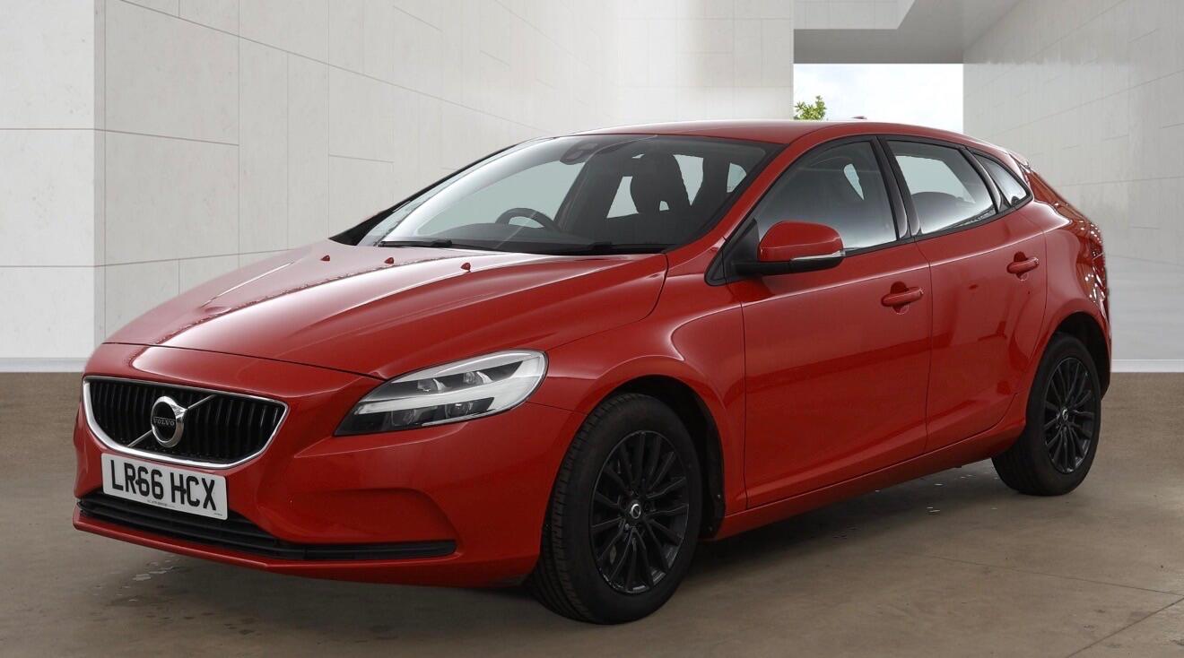 Used Volvo V40 2016 for sale - 78137241: Photo 6