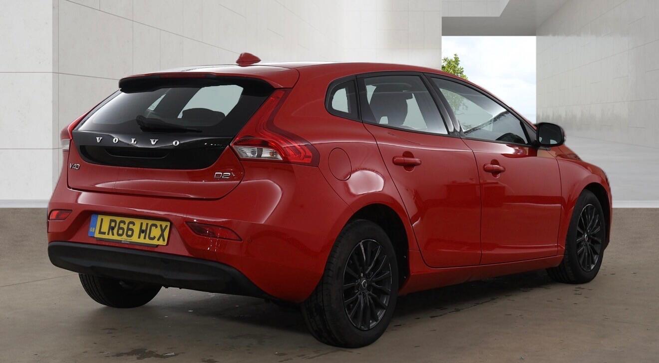 Used Volvo V40 2016 for sale - 78137241: Photo 9