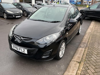 Used Mazda Mazda2 2011 for sale - 77927821: Photo