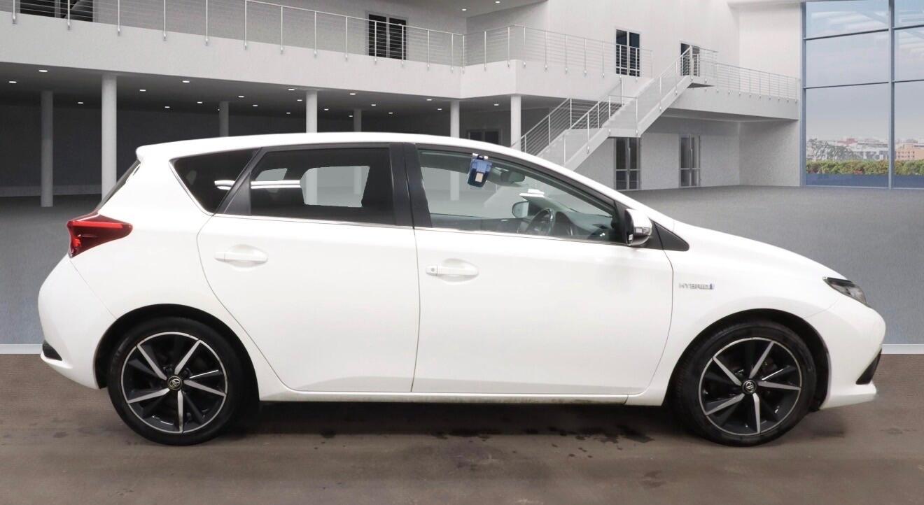 Used Toyota Auris 2017 for sale - 78001974: Photo 9