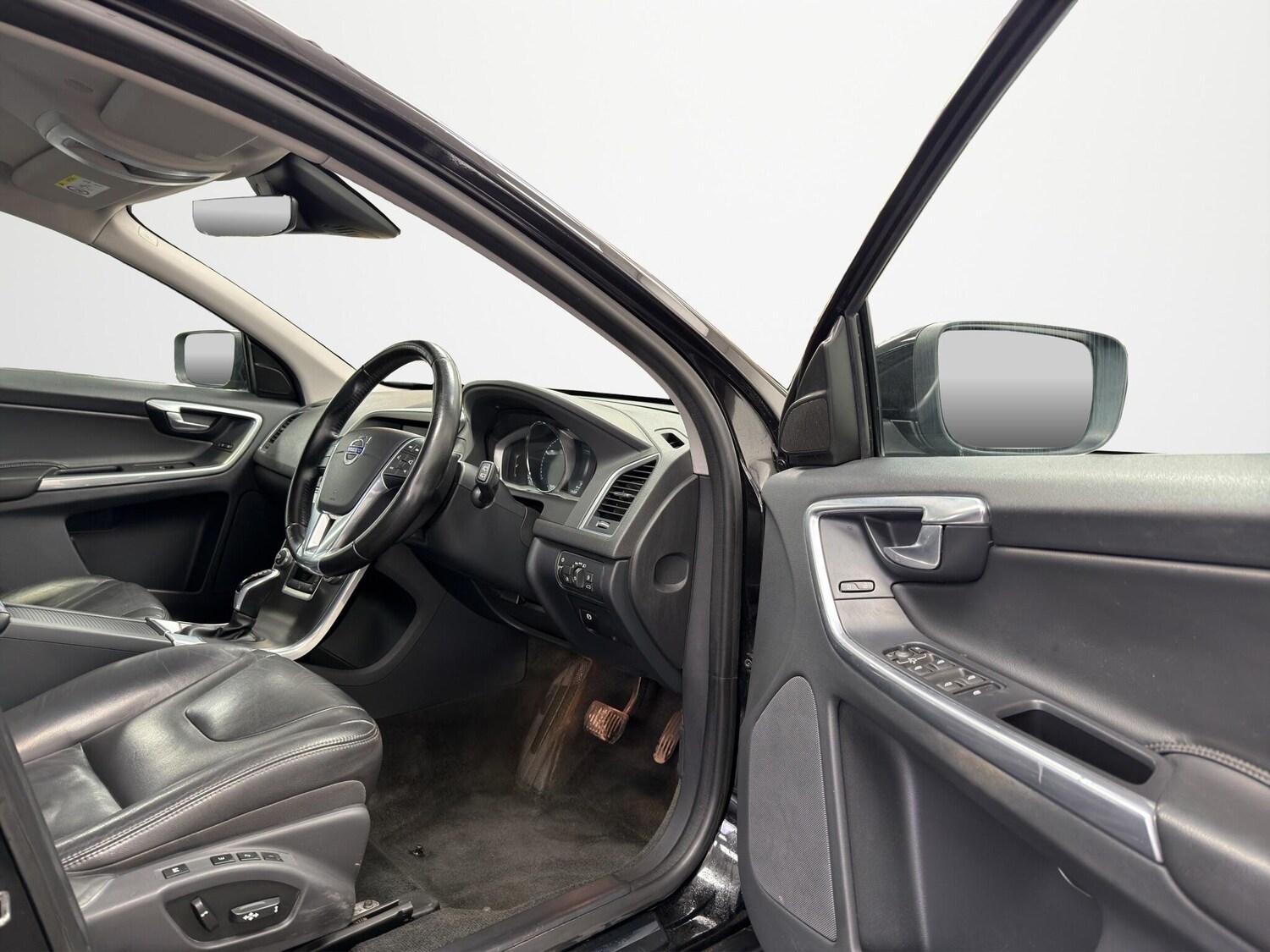 Used Volvo XC60 2016 for sale - 77762439: Photo 10