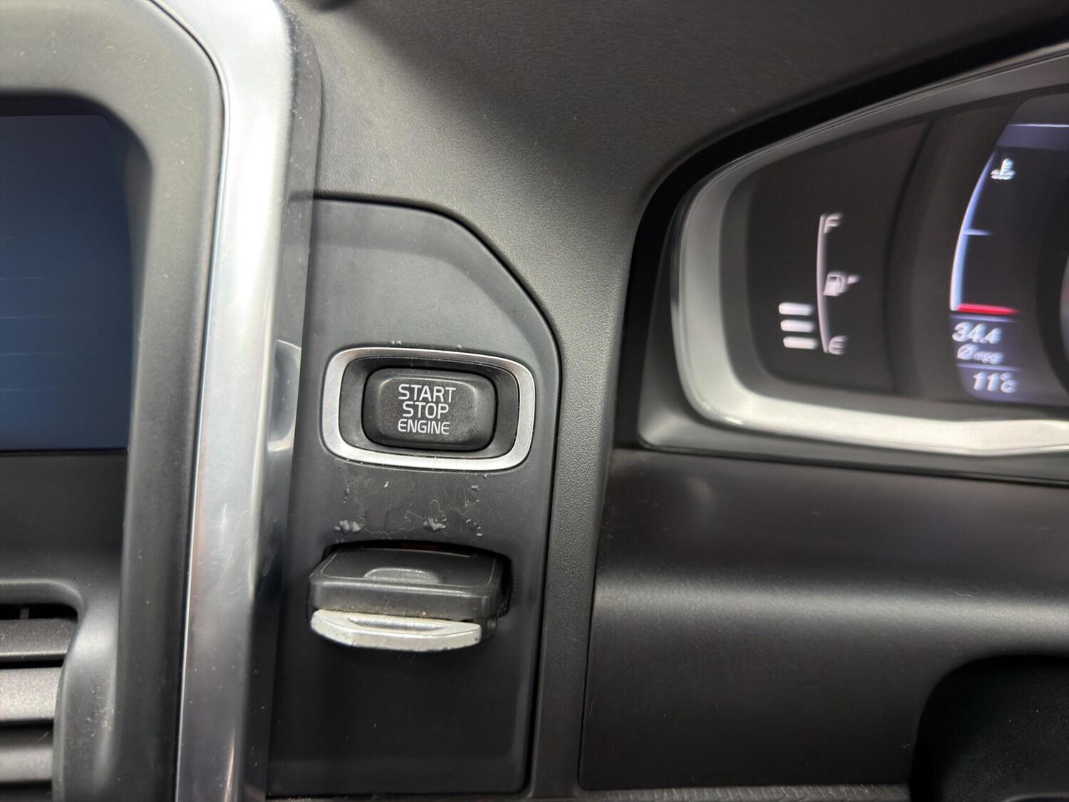 Used Volvo XC60 2016 for sale - 77762439: Photo 18