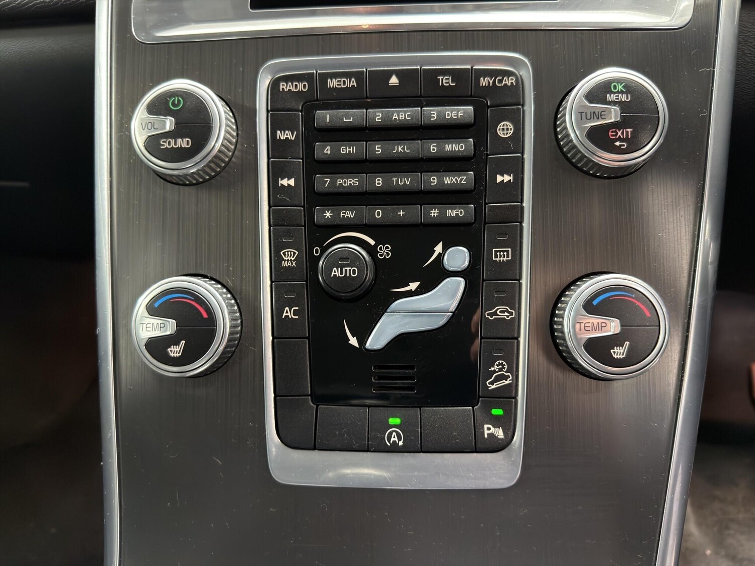 Used Volvo XC60 2016 for sale - 77762439: Photo 21