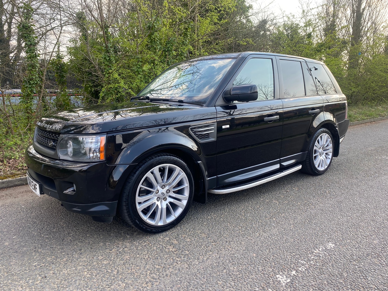 Used Land Rover Range Rover Sport 2010 for sale - 78002103: Photo 2