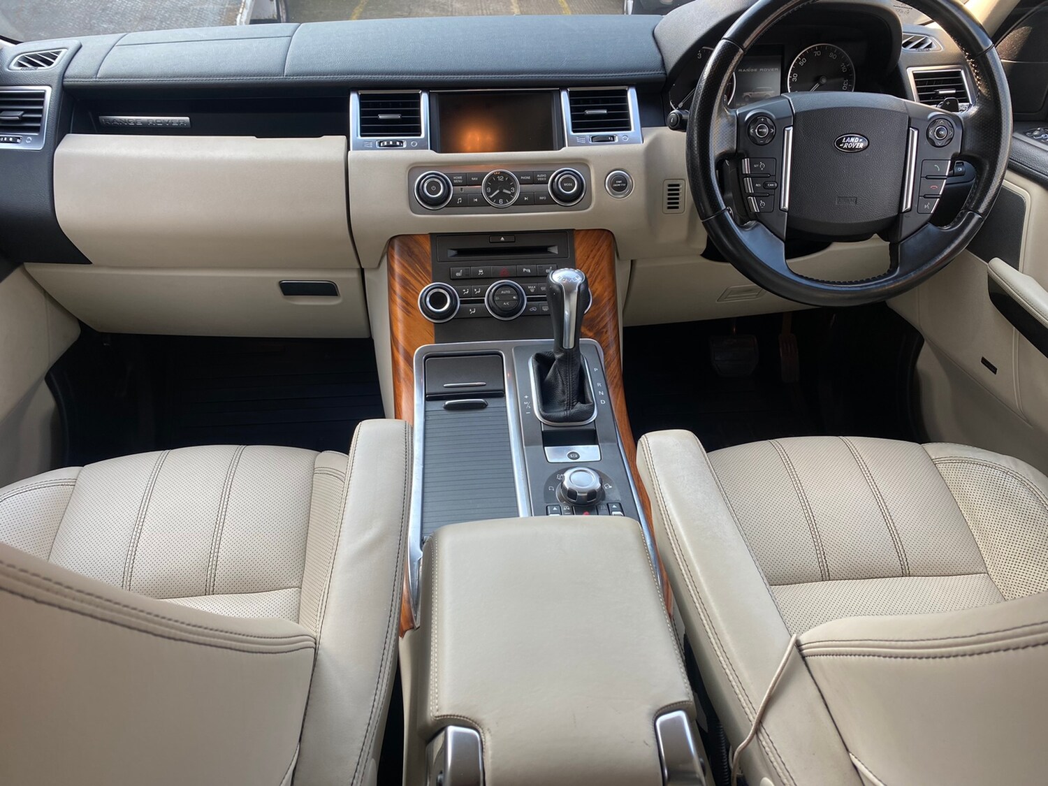 Used Land Rover Range Rover Sport 2010 for sale - 78002103: Photo 23