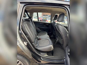 Used BMW 2 Series 2019 for sale - 78419101: Photo