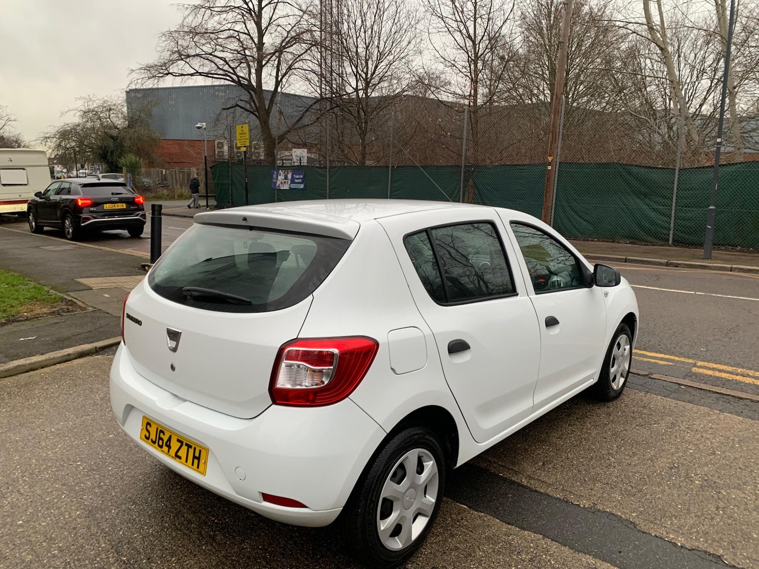 Used Dacia Sandero 2014 for sale - 77927829: Photo 10