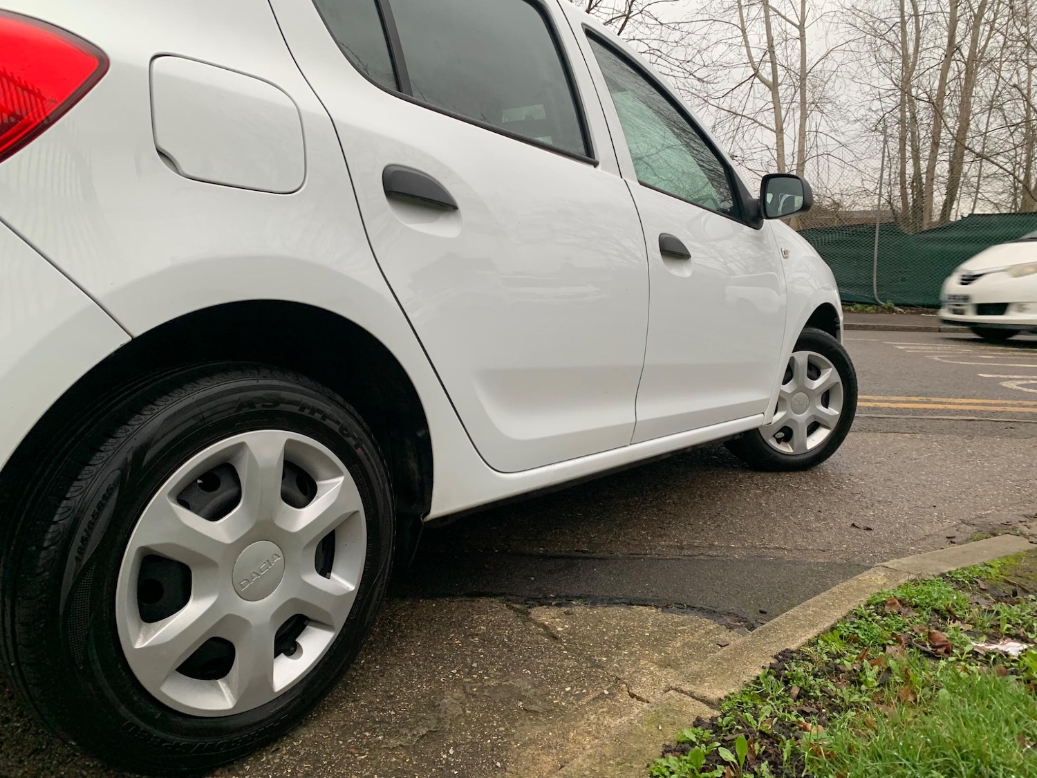 Used Dacia Sandero 2014 for sale - 77927829: Photo 12