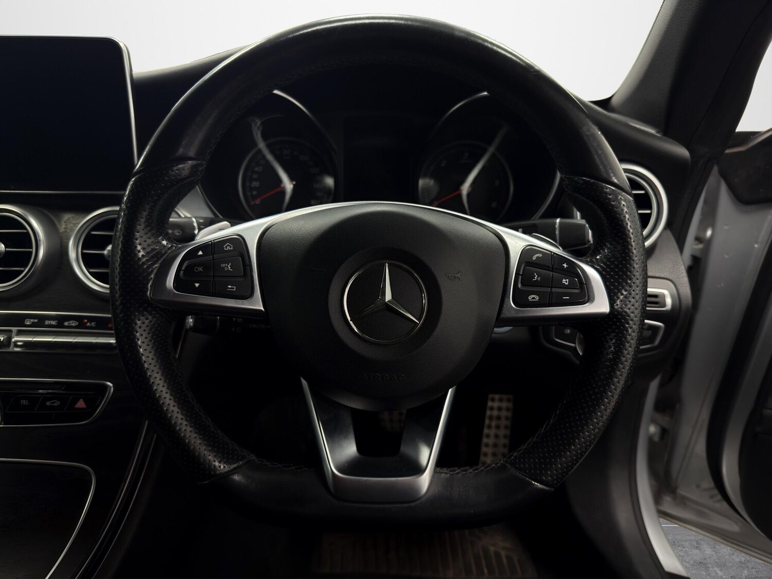 Used Mercedes-Benz C Class 2017 for sale - 77762467: Photo 16