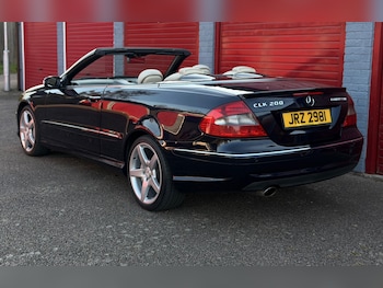 Used Mercedes-Benz CLK 2009 for sale - 78150472: Photo