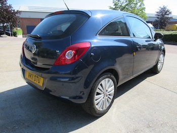 Used Vauxhall Corsa 2011 for sale - 79114668: Photo