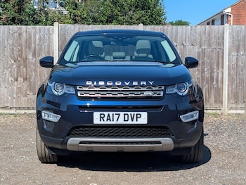 Used Land Rover Discovery Sport 2017 for sale - 78956136: Photo
