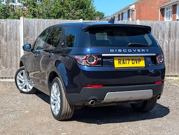 Used Land Rover Discovery Sport 2017 for sale - 78956136: Photo