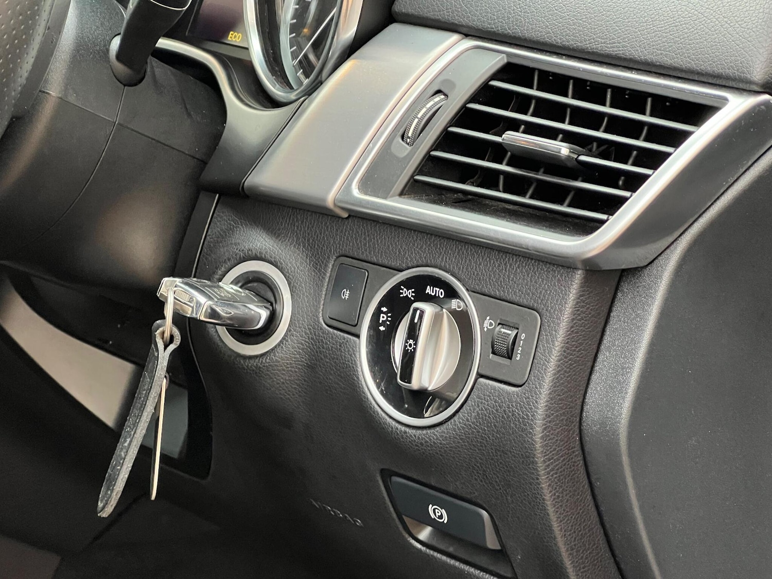 Used Mercedes-Benz M Class 2014 for sale - 78029215: Photo 17