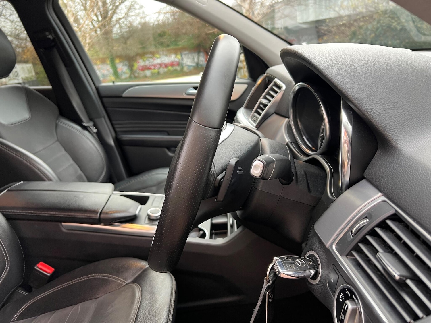 Used Mercedes-Benz M Class 2014 for sale - 78029215: Photo 3