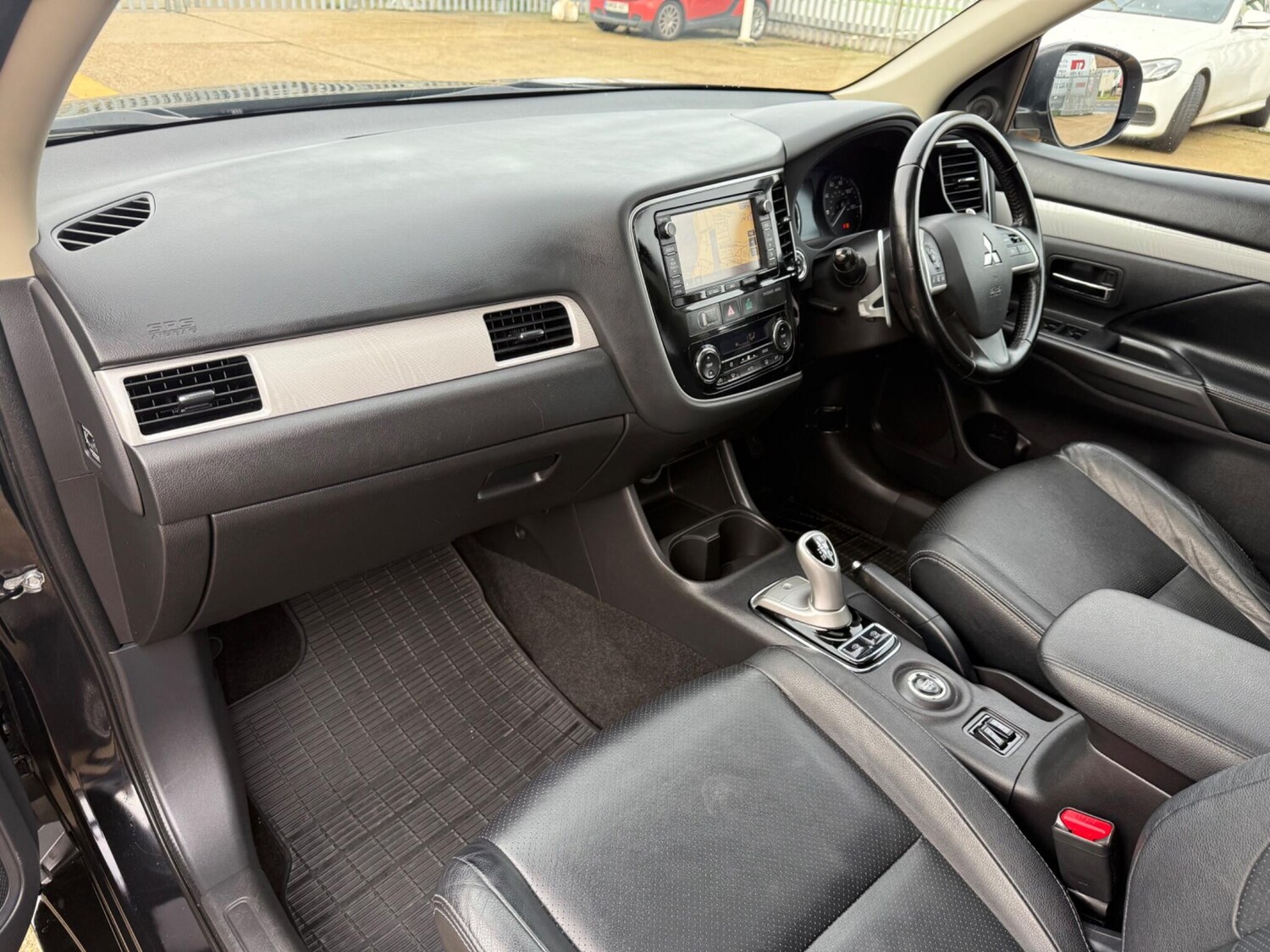 Used Mitsubishi Outlander 2015 for sale - 78001969: Photo 21