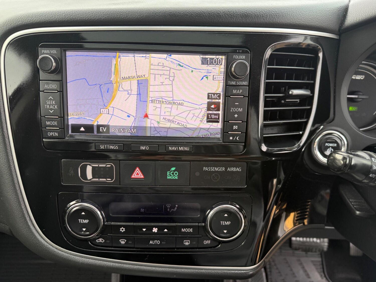 Used Mitsubishi Outlander 2015 for sale - 78001969: Photo 4