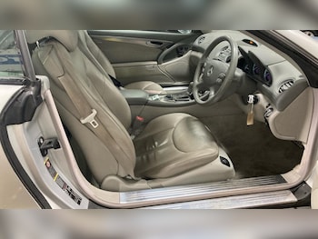 Used Mercedes-Benz SL 2008 for sale - 78553990: Photo