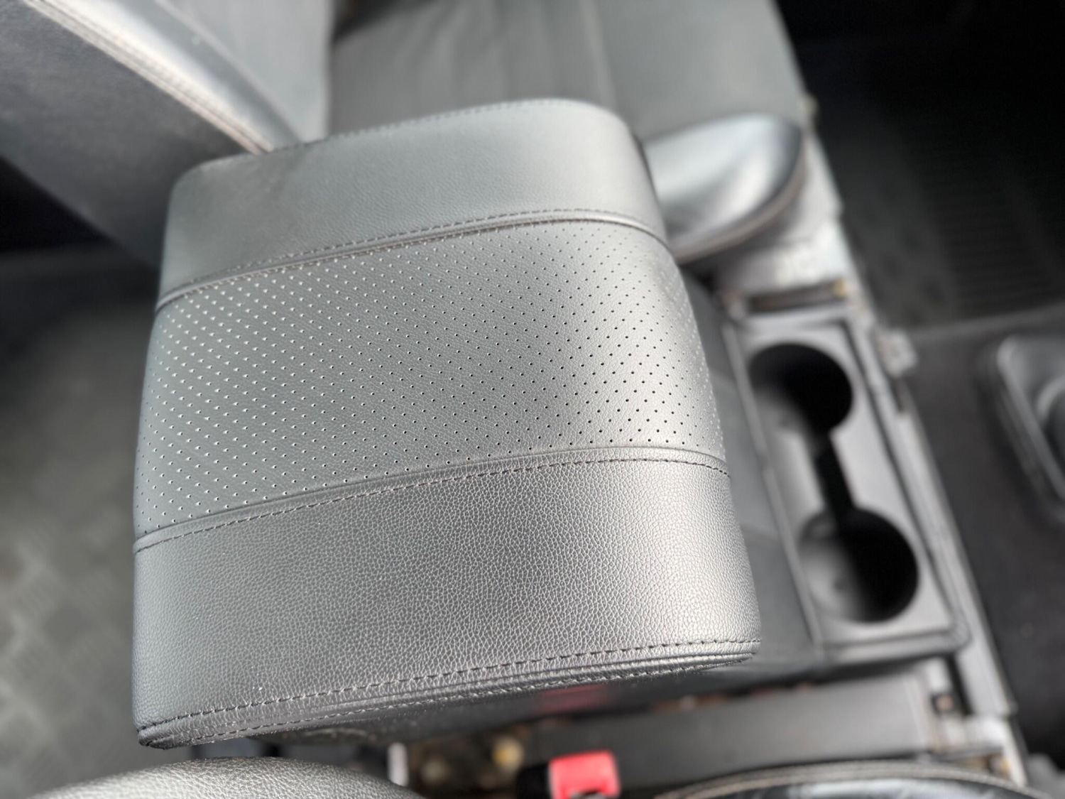 Used Land Rover Defender 90 for sale - 77927749: Photo 24