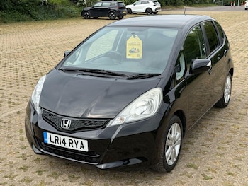 Used Honda Jazz 2014 for sale - 78525938: Photo