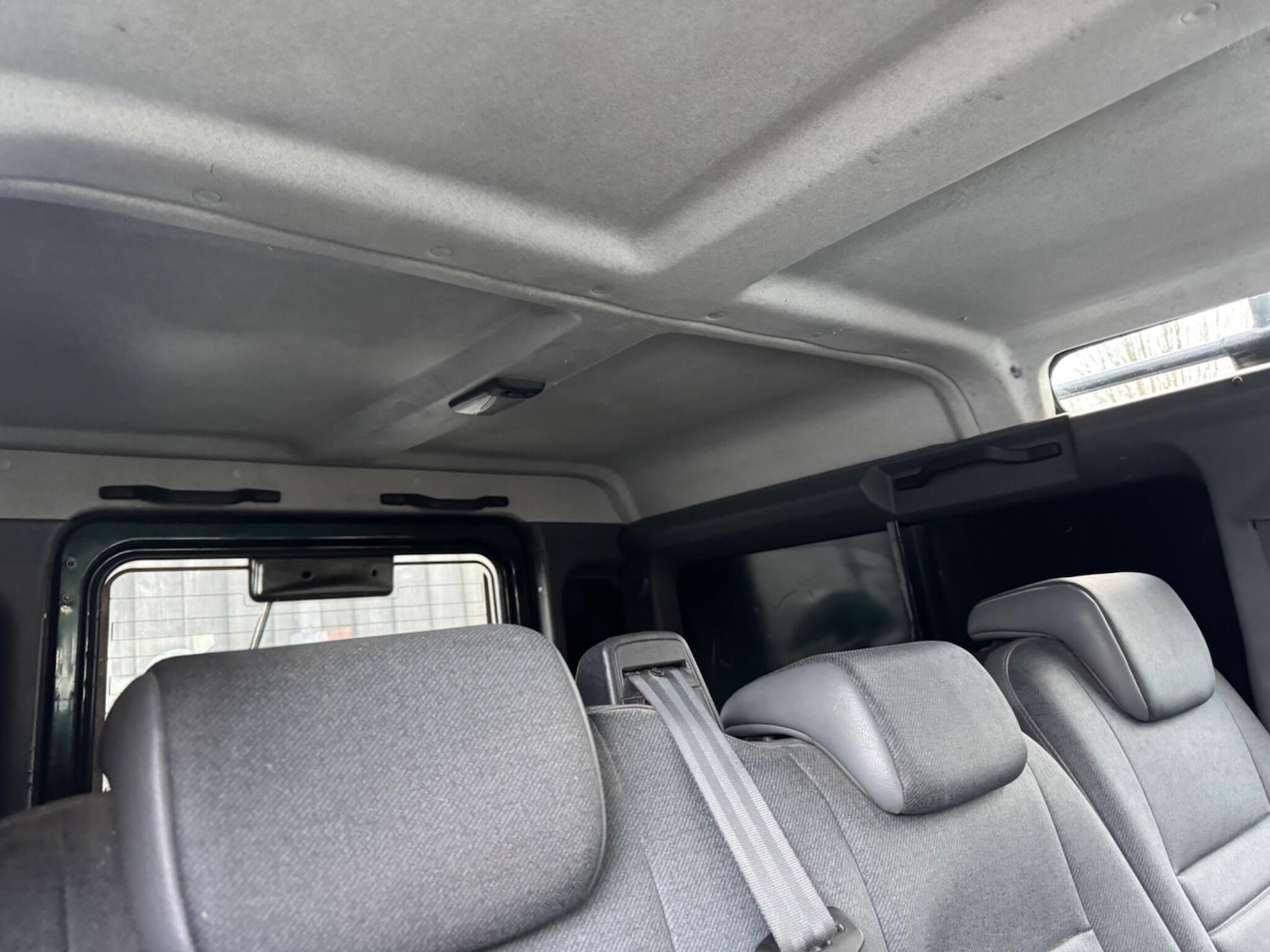 Used Land Rover Defender 110 2012 for sale - 77927936: Photo 23