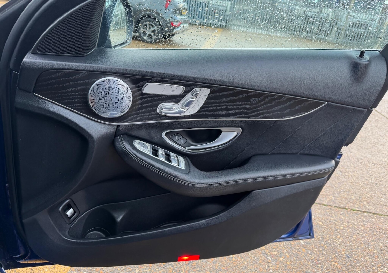 Used Mercedes-Benz C Class 2017 for sale - 78022454: Photo 11