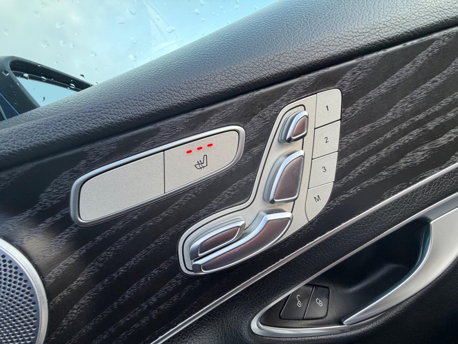 Used Mercedes-Benz C Class 2017 for sale - 78022454: Photo 12