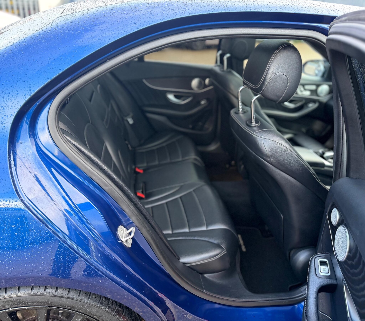 Used Mercedes-Benz C Class 2017 for sale - 78022454: Photo 6