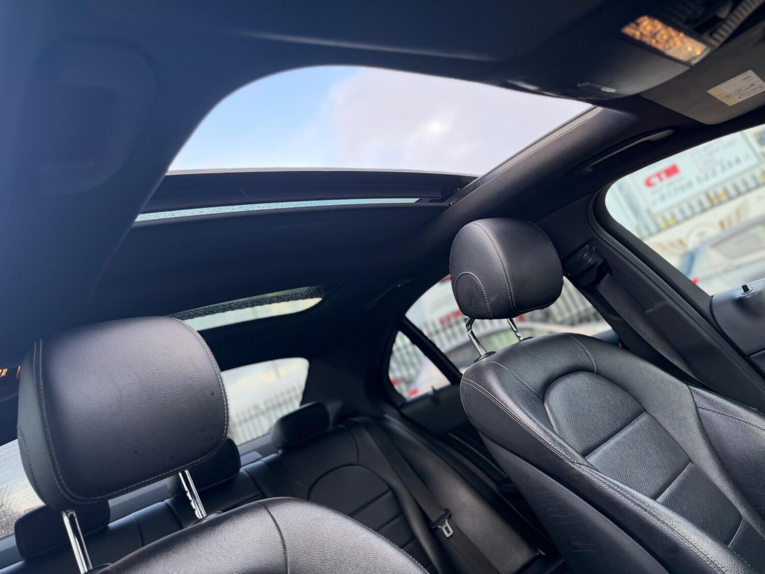 Used Mercedes-Benz C Class 2017 for sale - 78022454: Photo 7